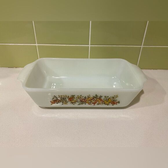 Anchor Hocking Fire‑King 1 Qt. Milk Glass Loaf Pan - Picture 4 of 6